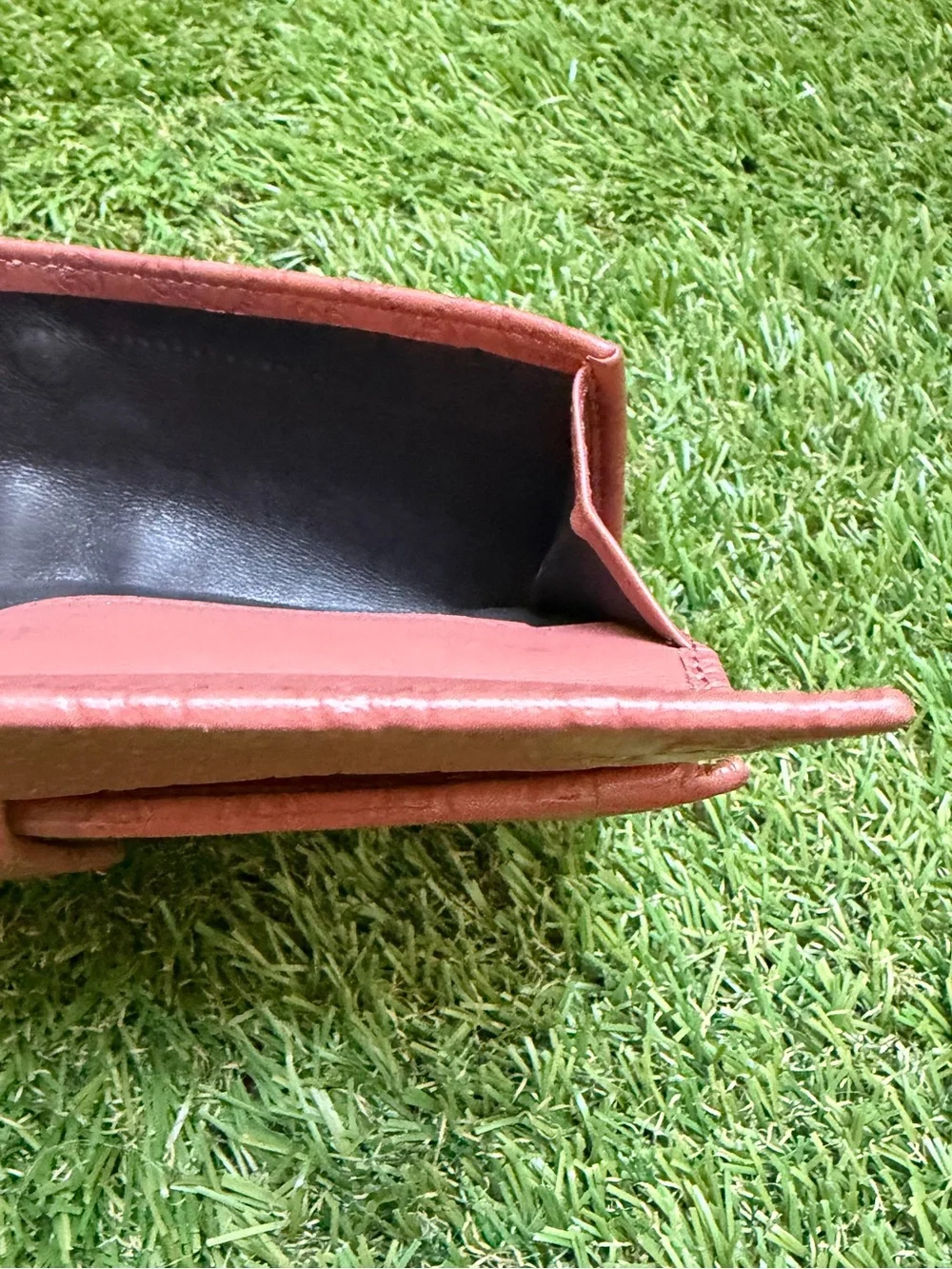 Gucci Microguccisima Pink Leather Wallet